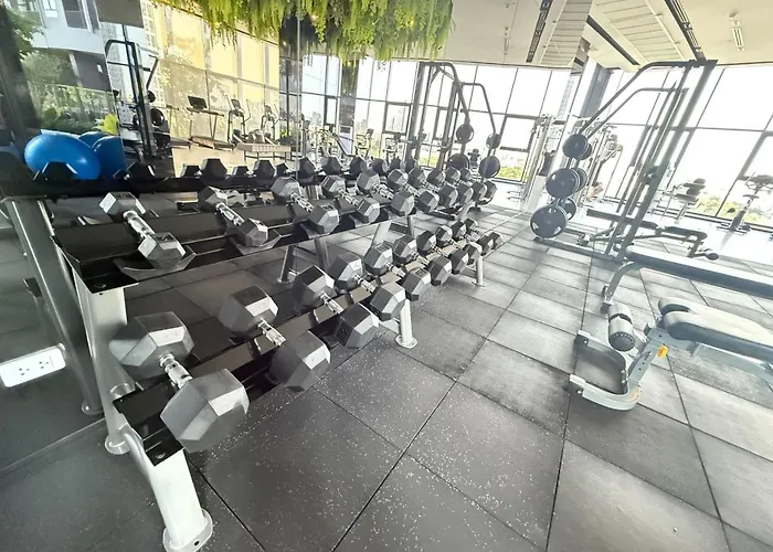 Refined High-rise 1br - Fast Wifi - Bts Phra Khanong Apartment *